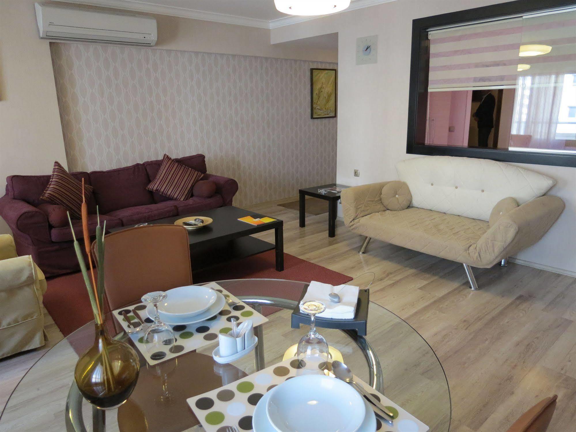 Tempo Residence Comfort İzmir Rom bilde